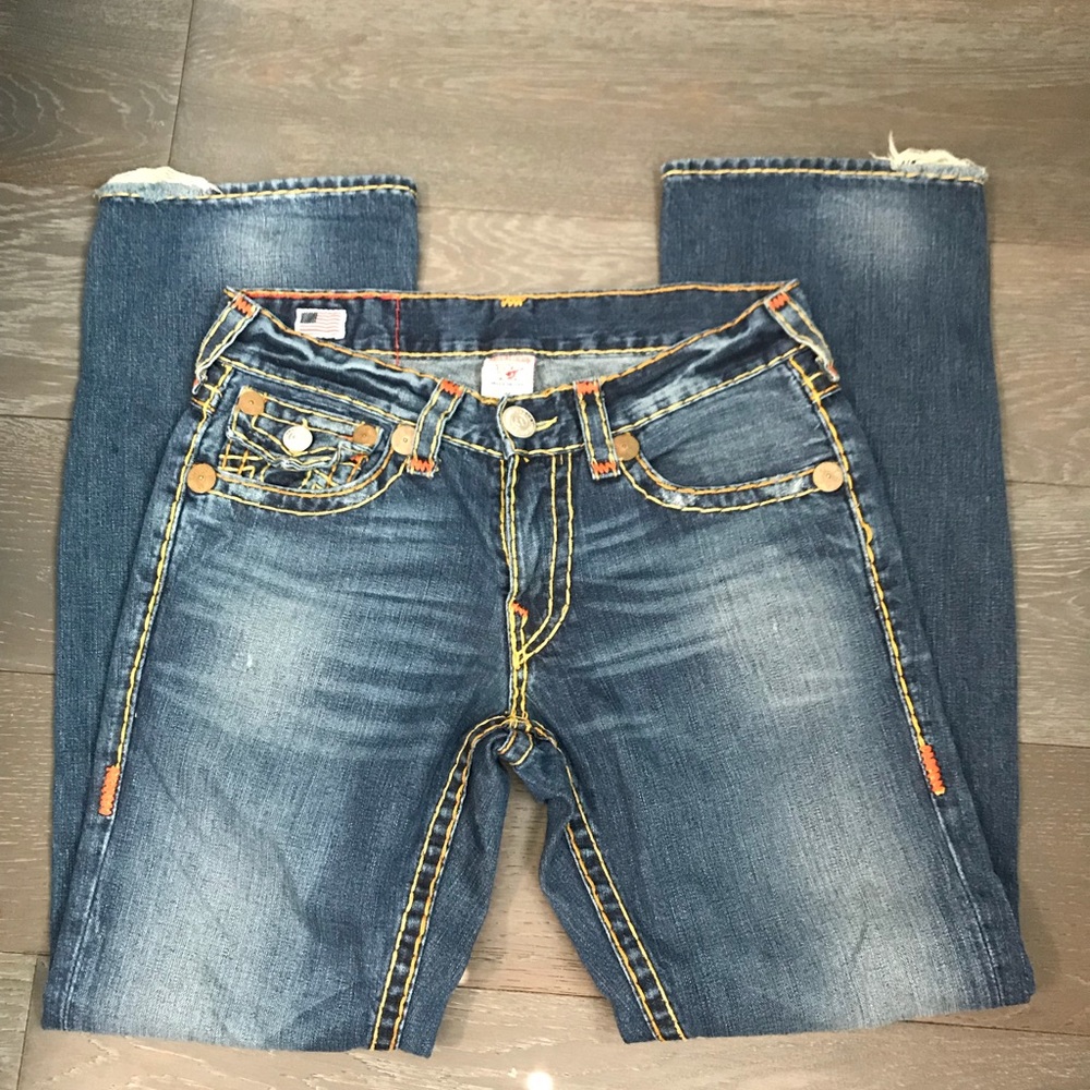 TRUE RELIGION men’s jean. Size: 32x32
